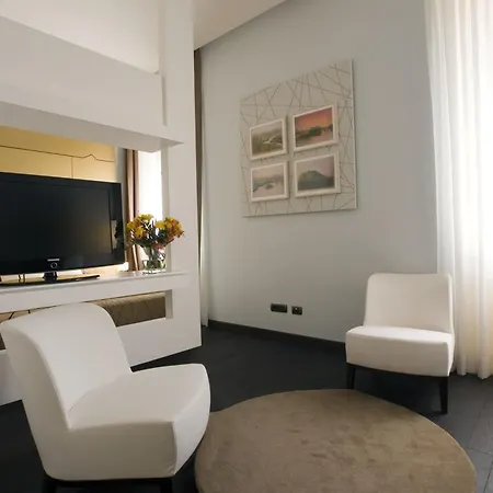 Ht Romeo Al Babuino Konukevi 3*