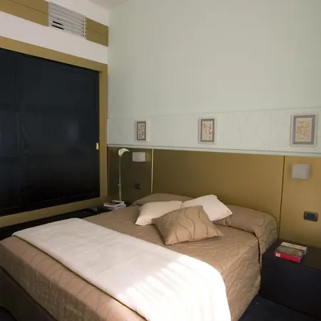 Ht Romeo Al Babuino 3* Roma