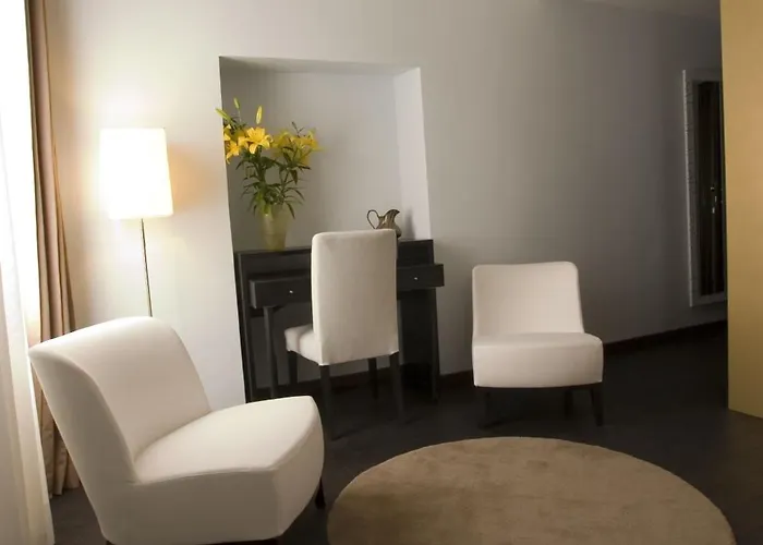 Ht Romeo Al Babuino Penzion Řím