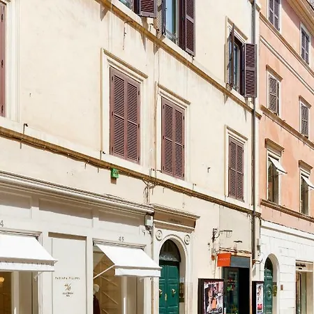 Ht Romeo Al Babuino Vendégház 4*